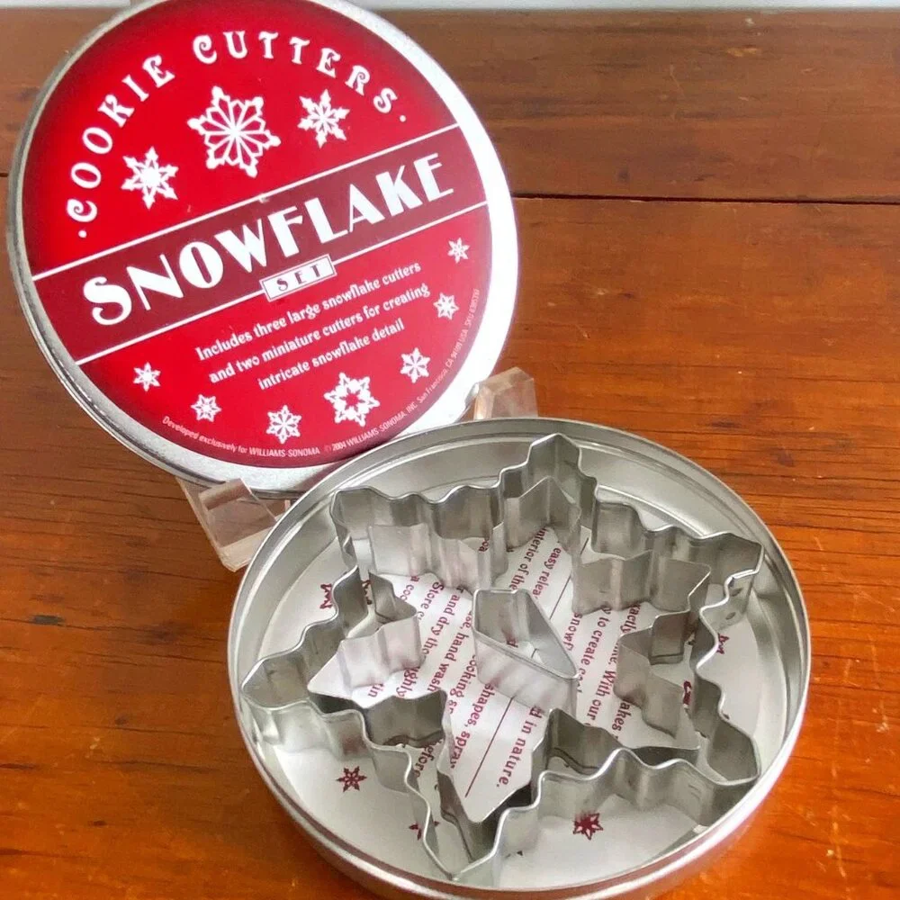 Vintage WILLIAMS-SONOMA Snowflake Cookie Cutters